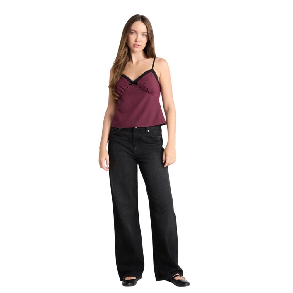 No Boundaries Women's Dark Cherry Sweetheart Semi Cropped Tank Top - L (12-14)